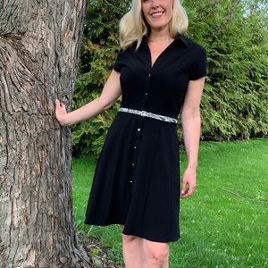 Button up for and flare dress with belt